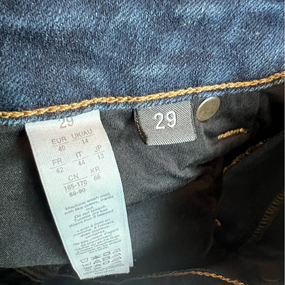 SOLD Spanx The Slim X Skinny women’s jeans size 29 - Picture 6 of 7